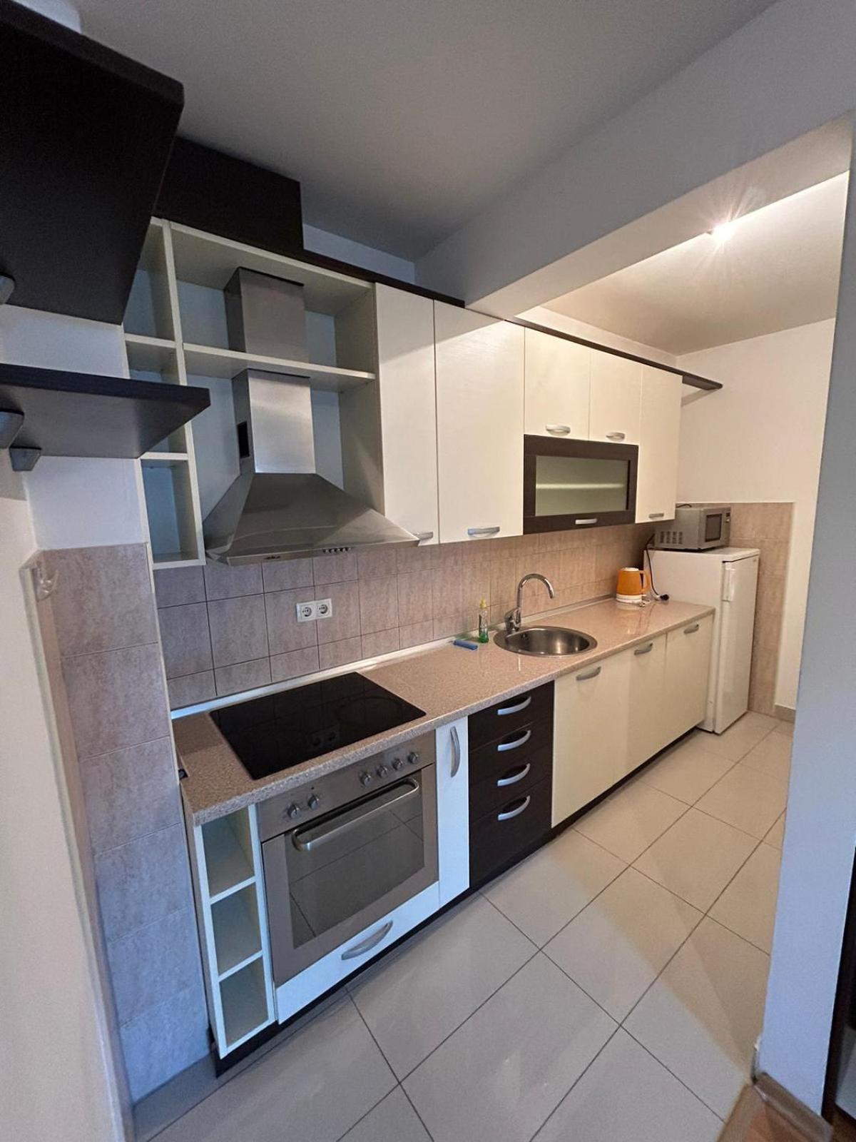 Orca Apartments Mostar Buitenkant foto